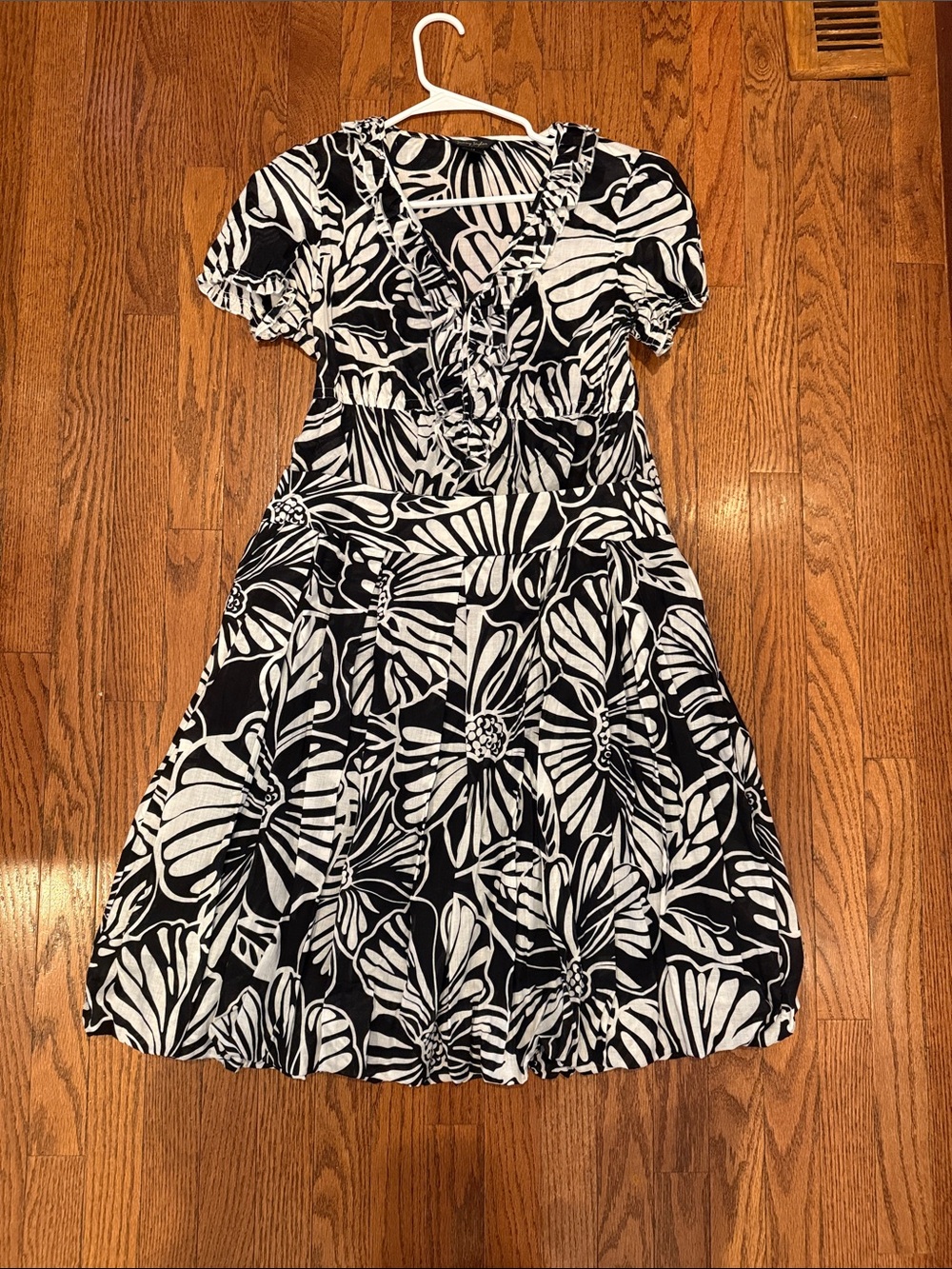 Sunny Taylor Black and White Floral Fit-and-Flare blouse and skirt set